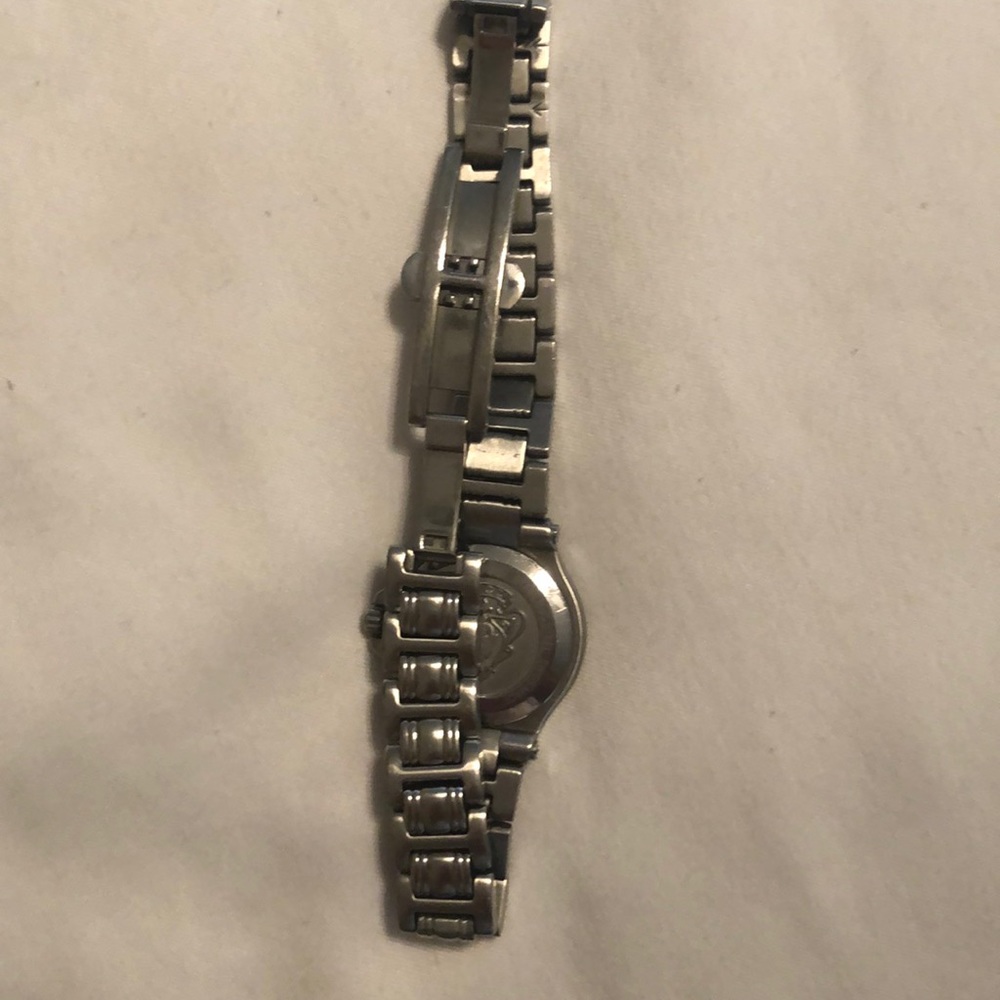 Watch - Picture 3 of 4